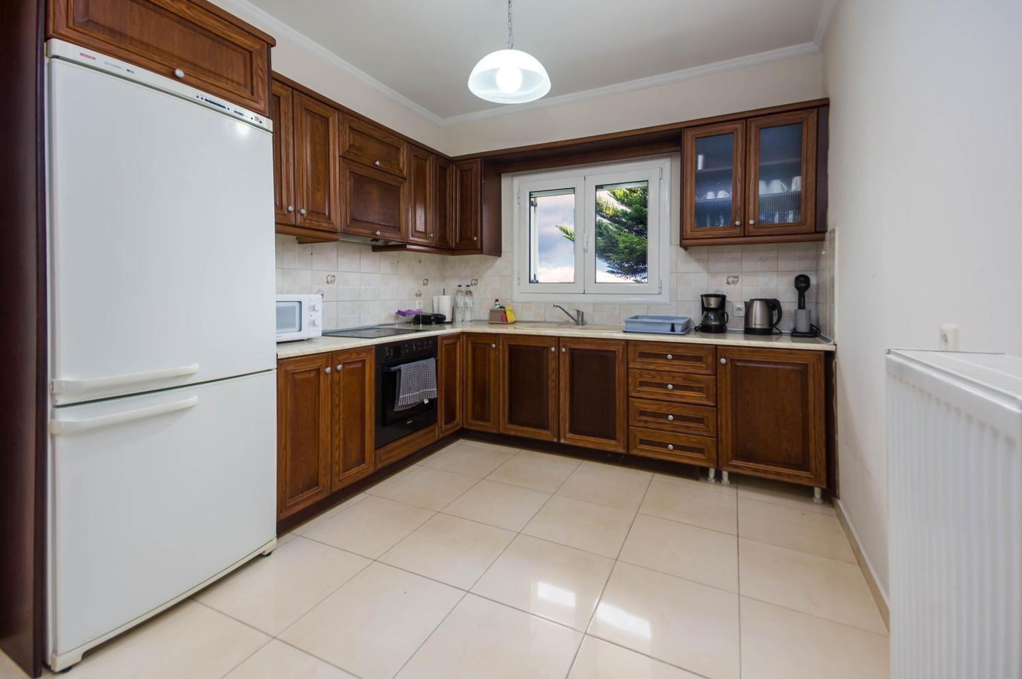 Apartamento Διωροφη Μεζονετα-2Km Απο Το Κεντρο-Iliana House Alepou Exterior foto