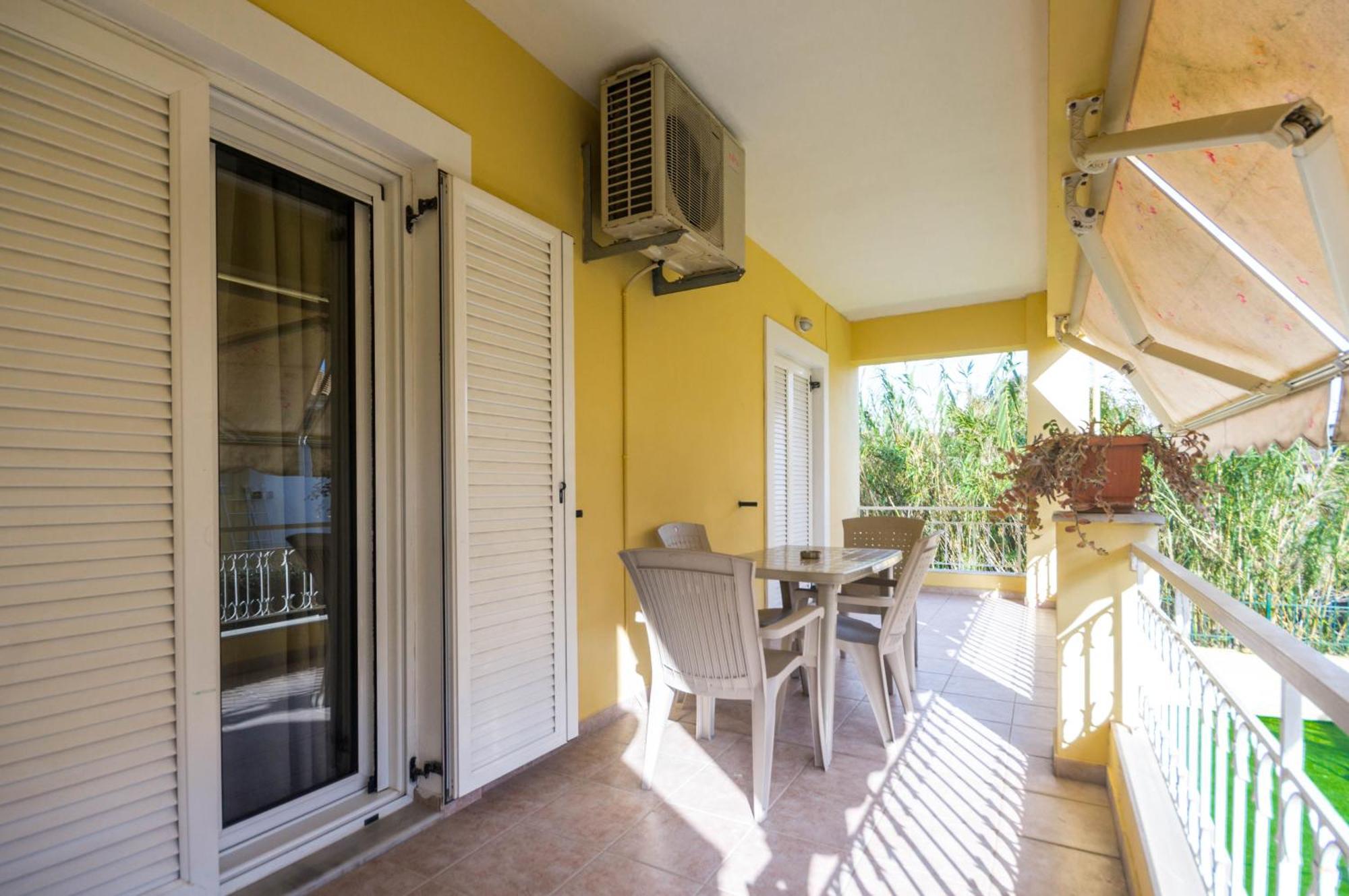 Apartamento Διωροφη Μεζονετα-2Km Απο Το Κεντρο-Iliana House Alepou Exterior foto